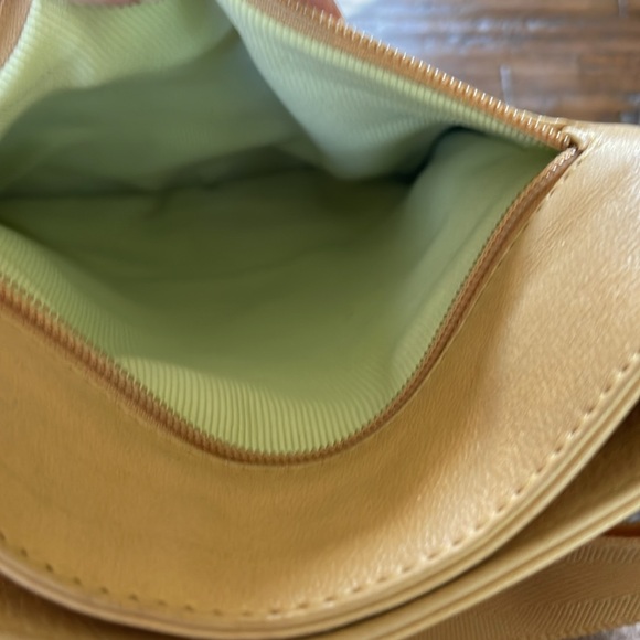 Radley Leather Pocket Crossbody Adjustable Strap - Picture 11 of 11